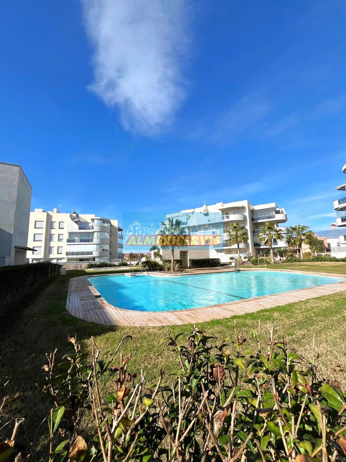 For sale of apartment in Almerimar