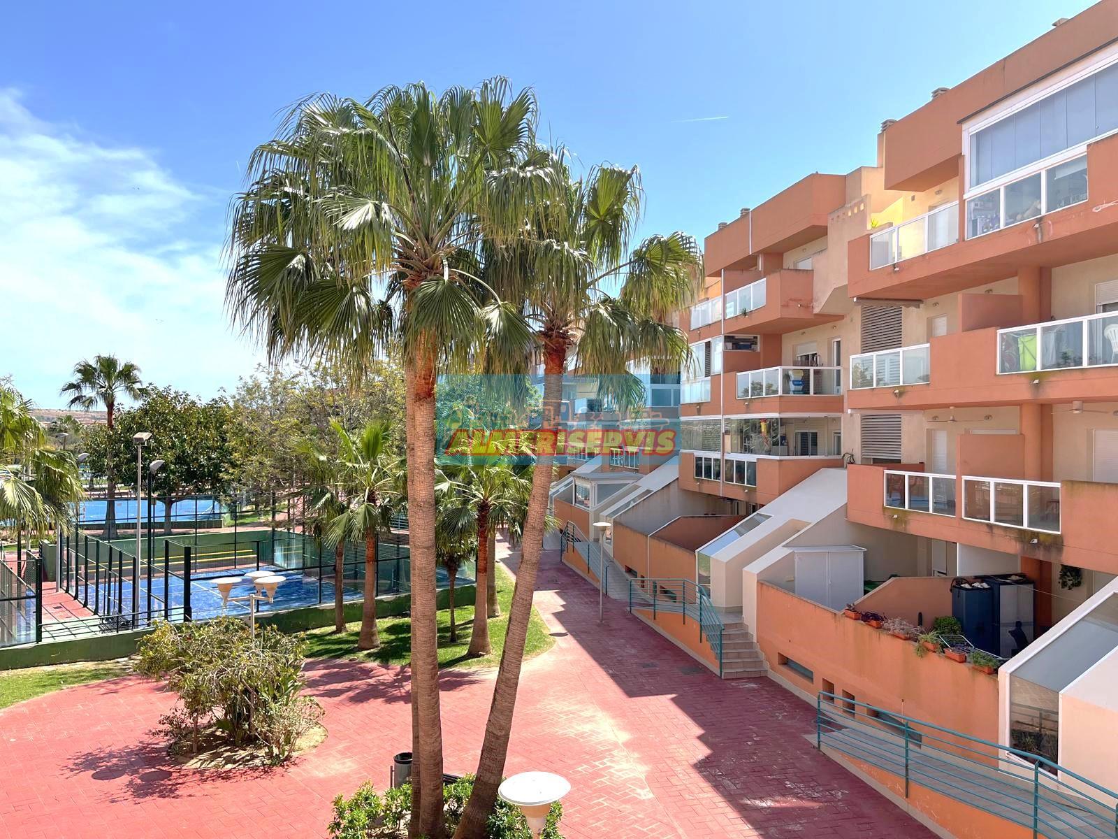 For sale of apartment in Almerimar
