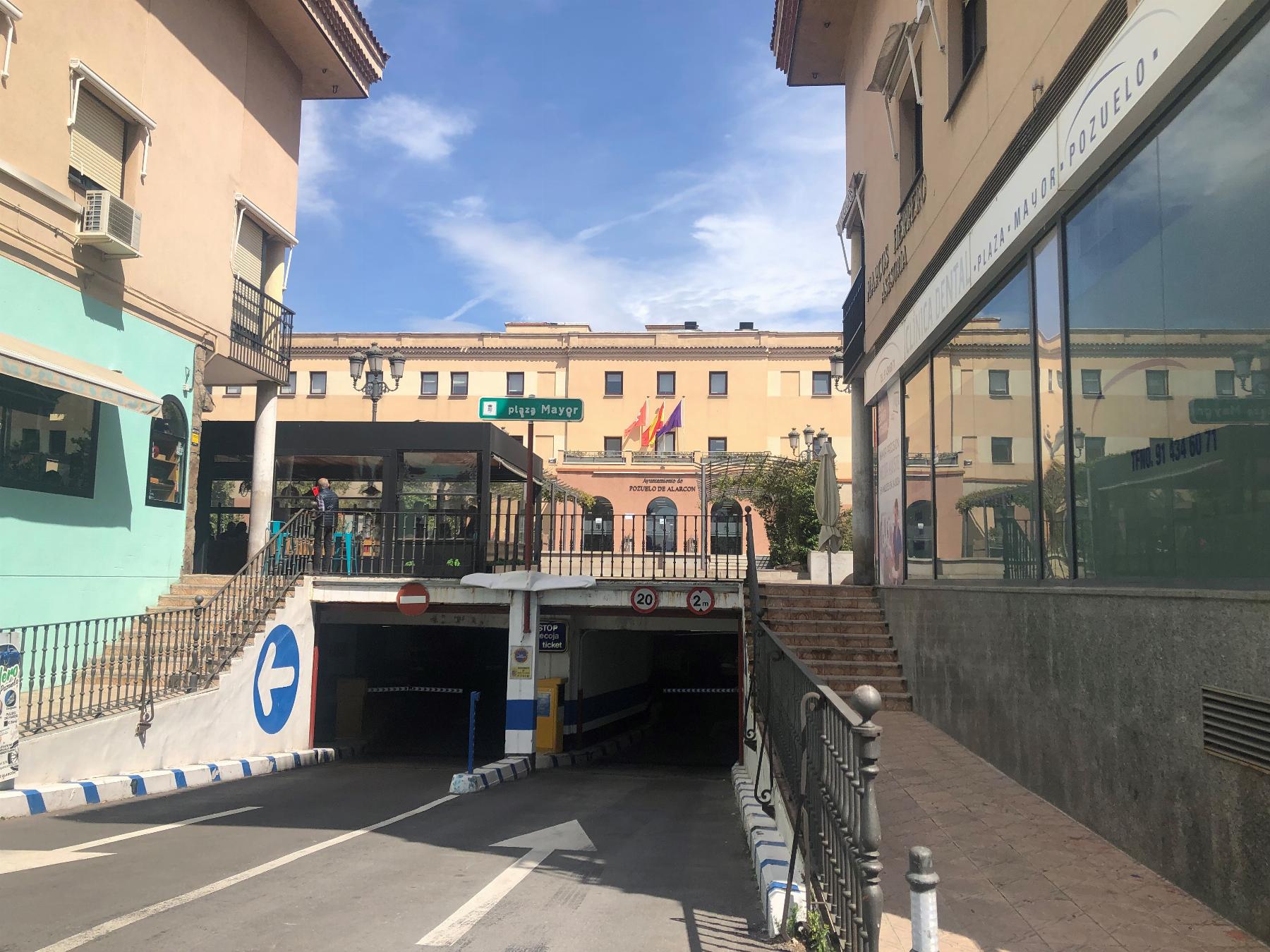 Venta de local comercial en Pozuelo de Alarcón