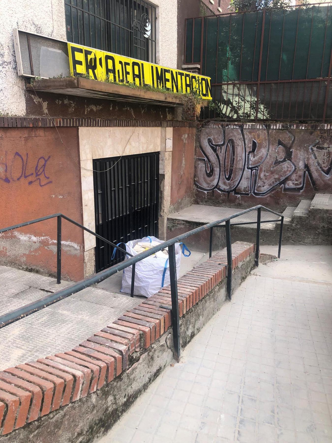 Venta de local comercial en Pozuelo de Alarcón