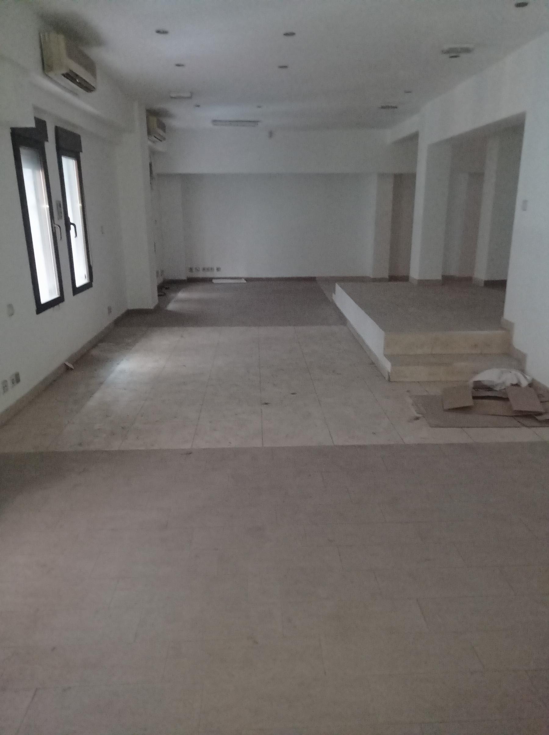 Venta de local comercial en Madrid