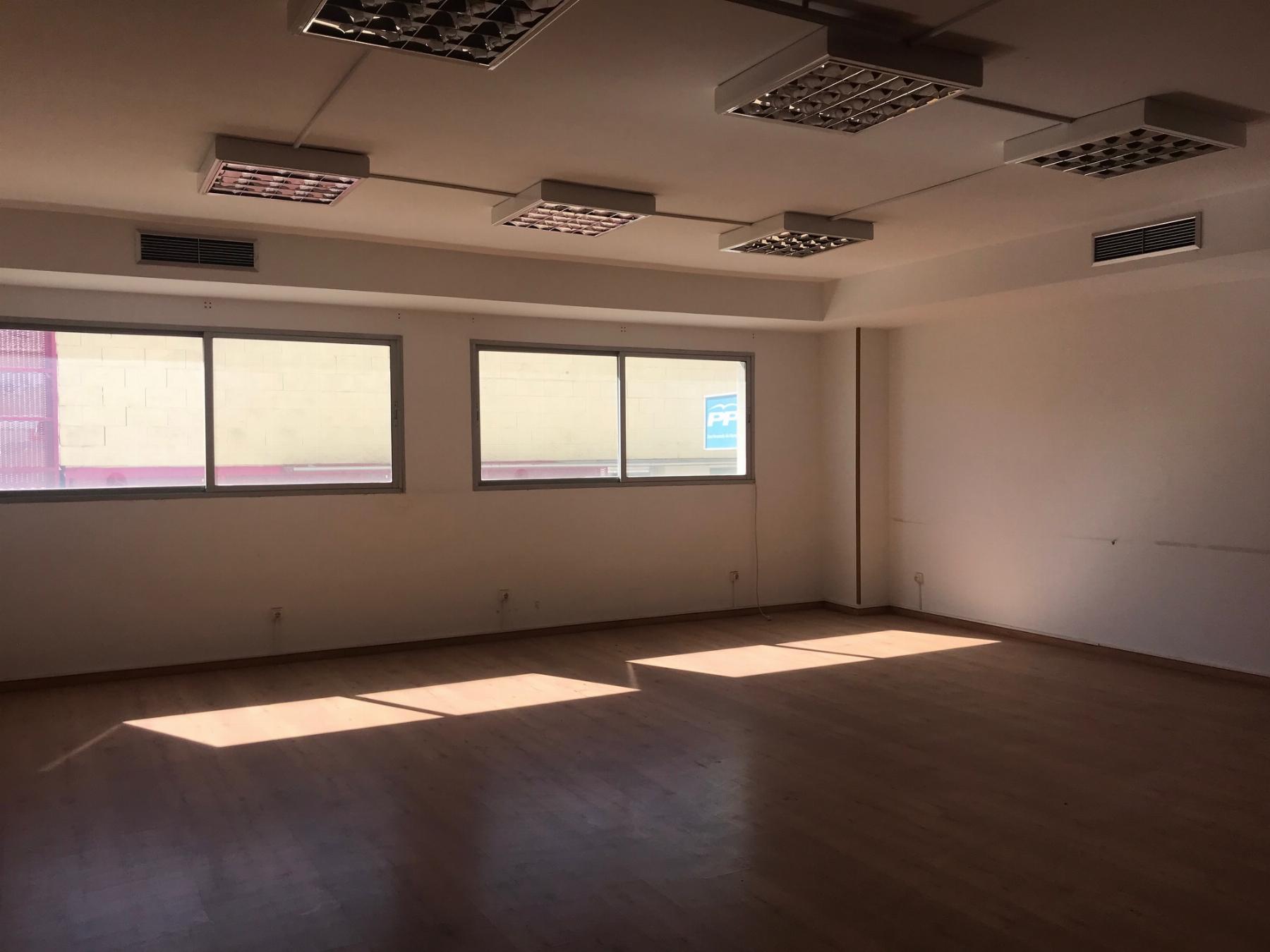 Venta de oficina en San Fernando de Henares