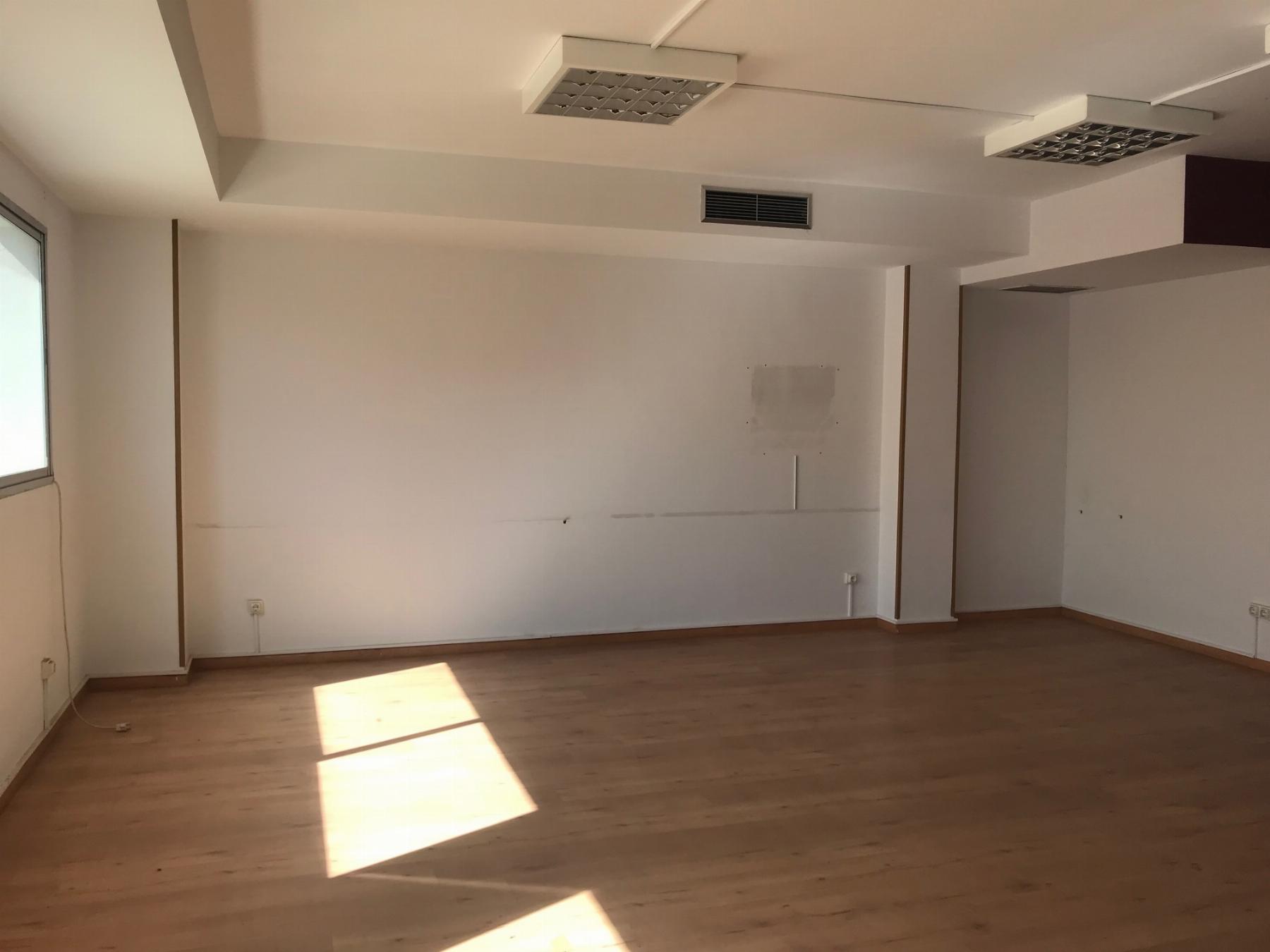 Venta de oficina en San Fernando de Henares