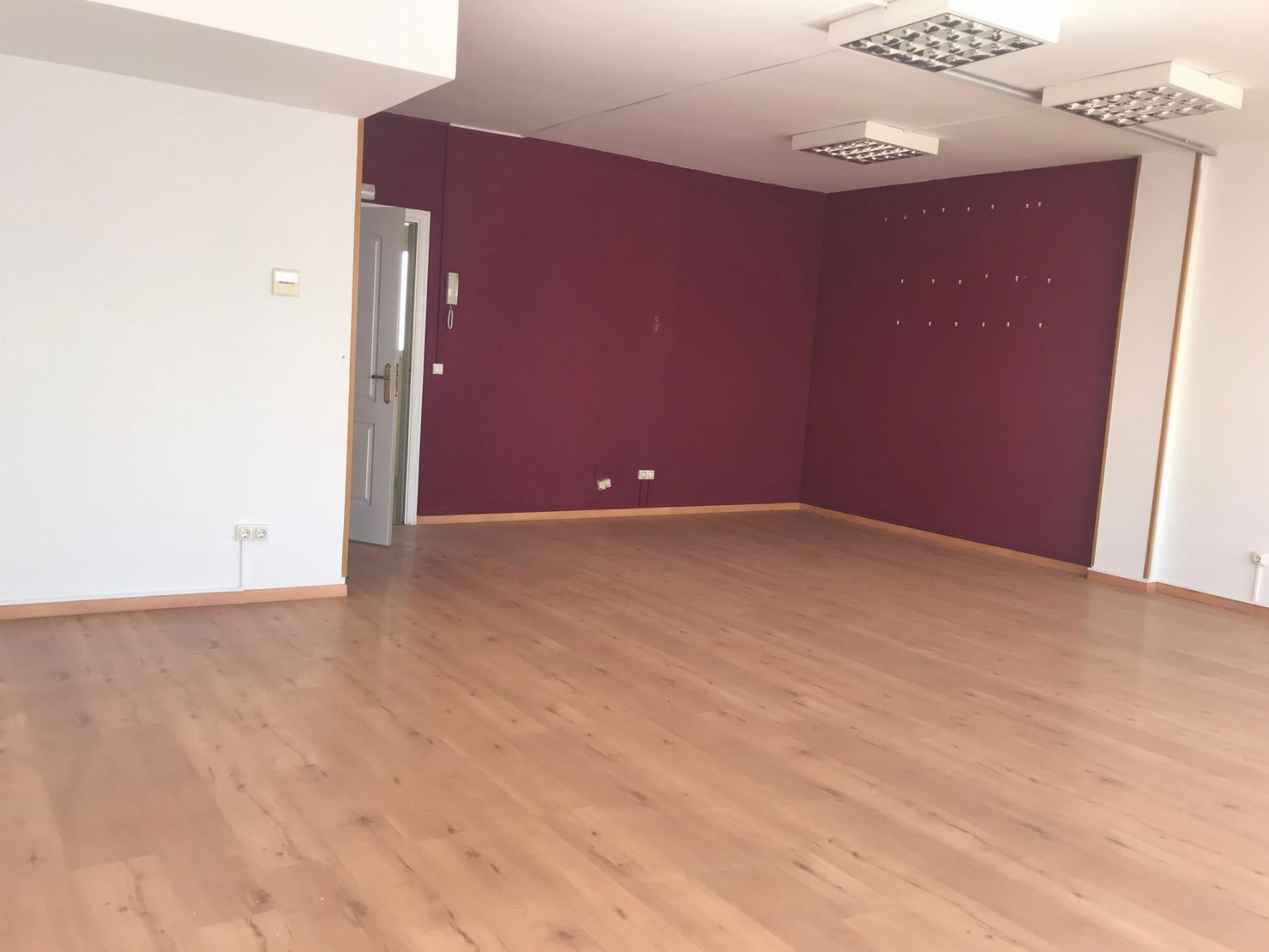 Venta de oficina en San Fernando de Henares