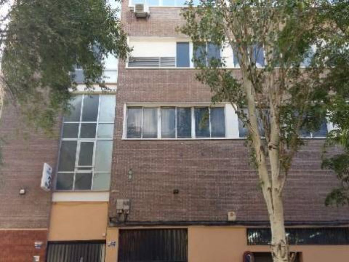 Venta de local comercial en Madrid