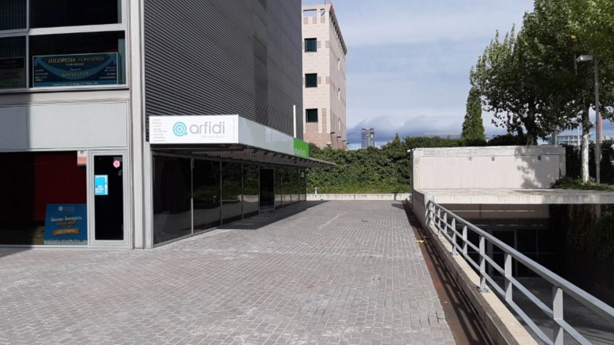 Venta de oficina en Alcalá de Henares