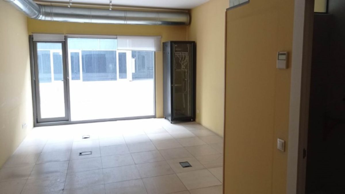Venta de oficina en Alcalá de Henares