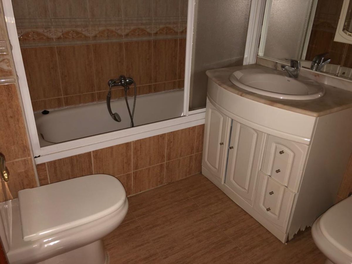 Venta de piso en Alcalá de Henares