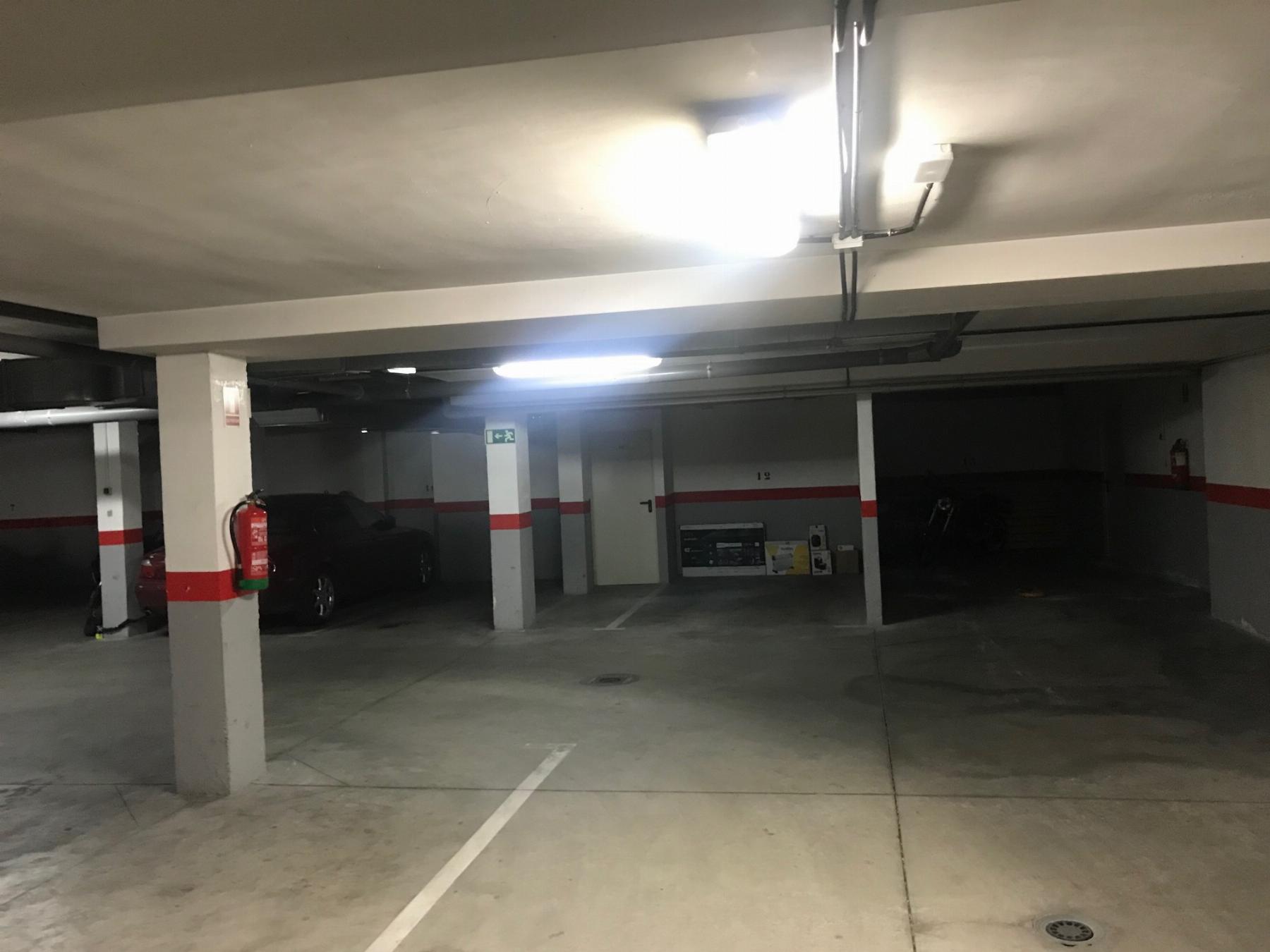 Venta de garaje en Camarma de Esteruelas