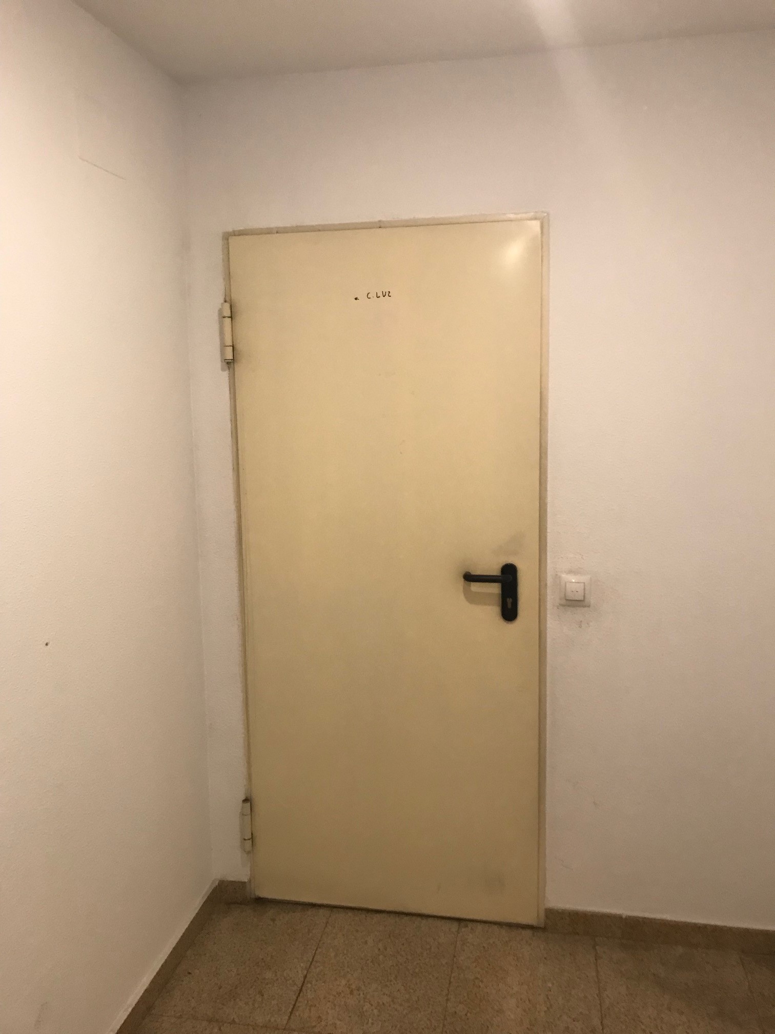 Venta de garaje en Camarma de Esteruelas