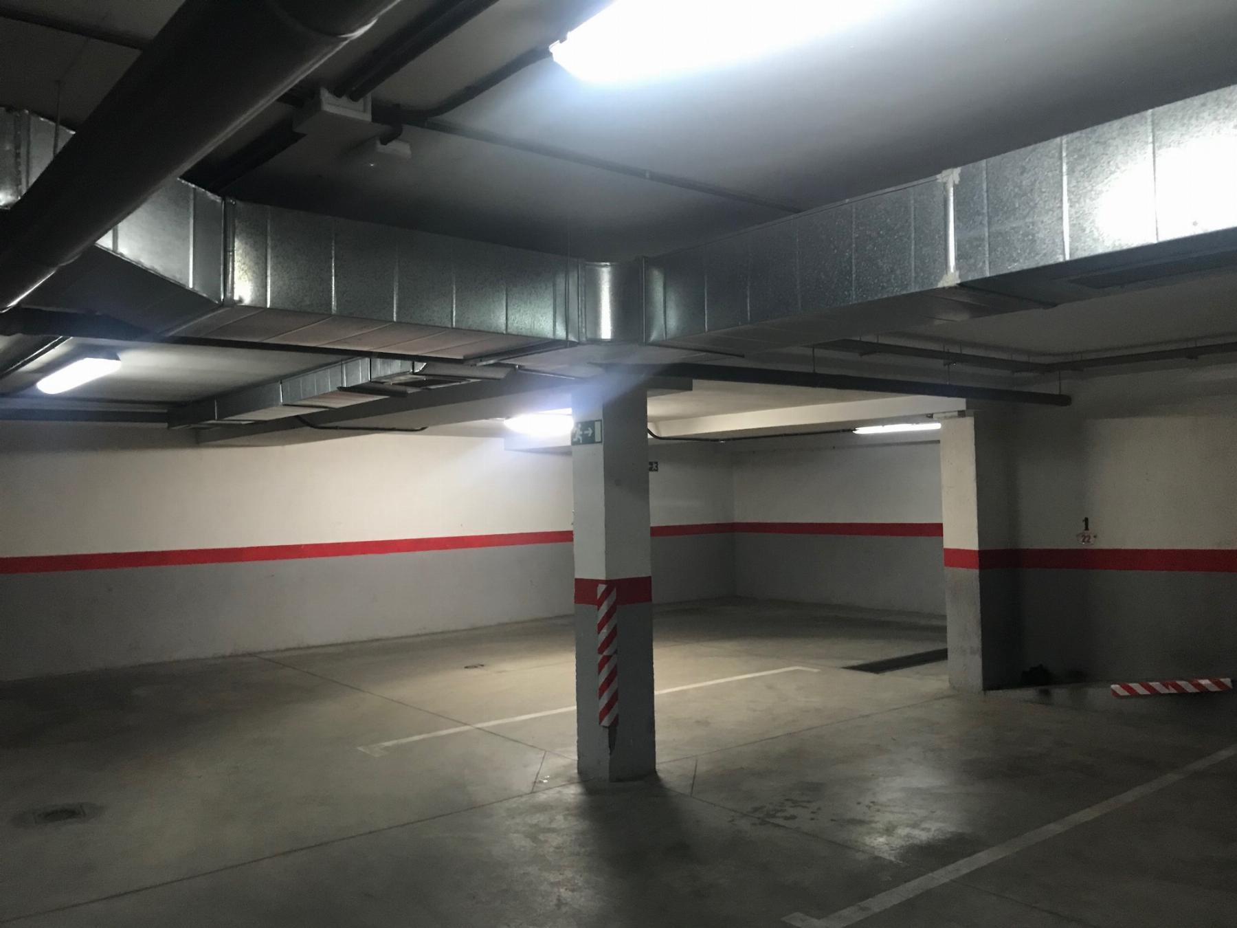Venta de garaje en Camarma de Esteruelas