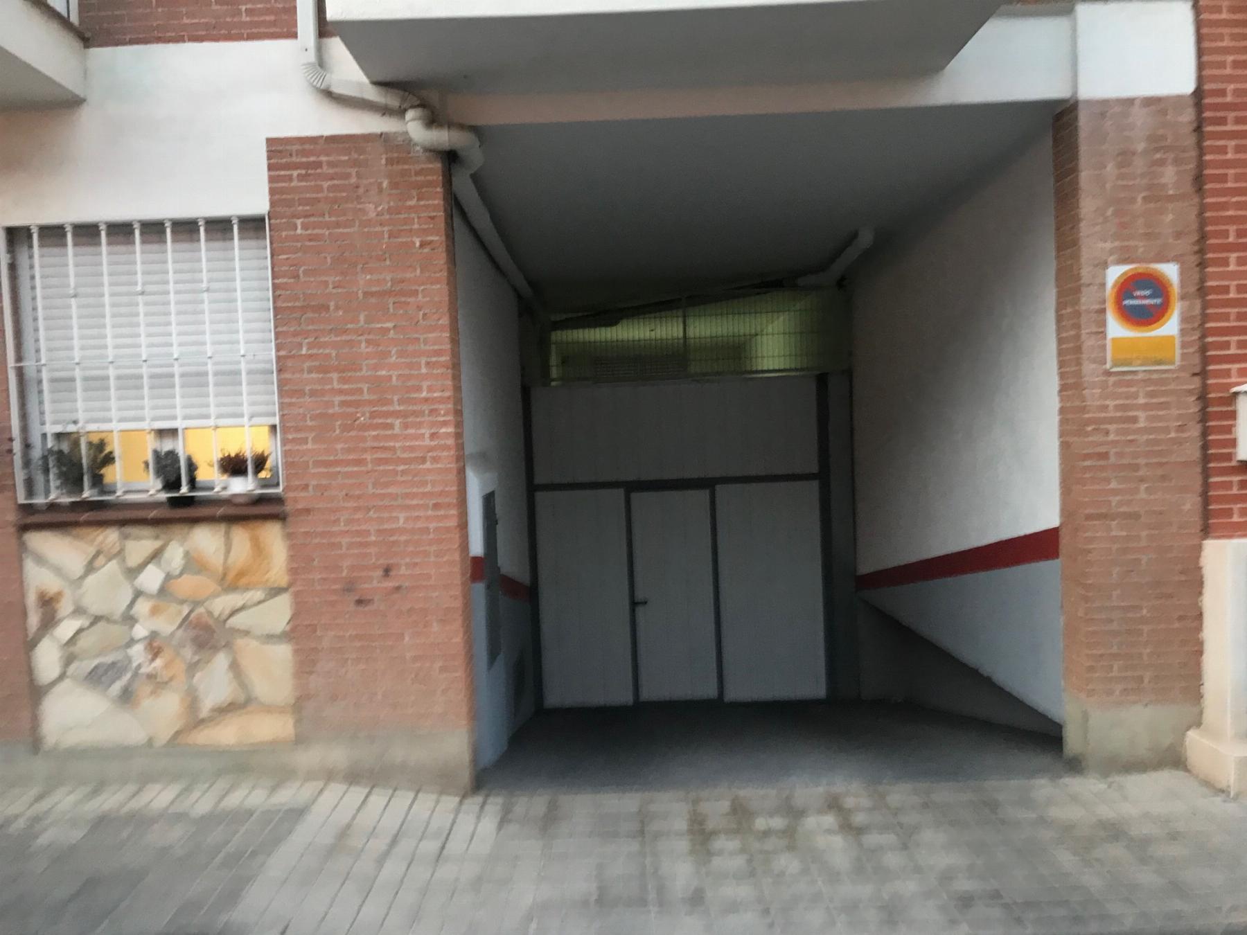 Venta de garaje en Camarma de Esteruelas