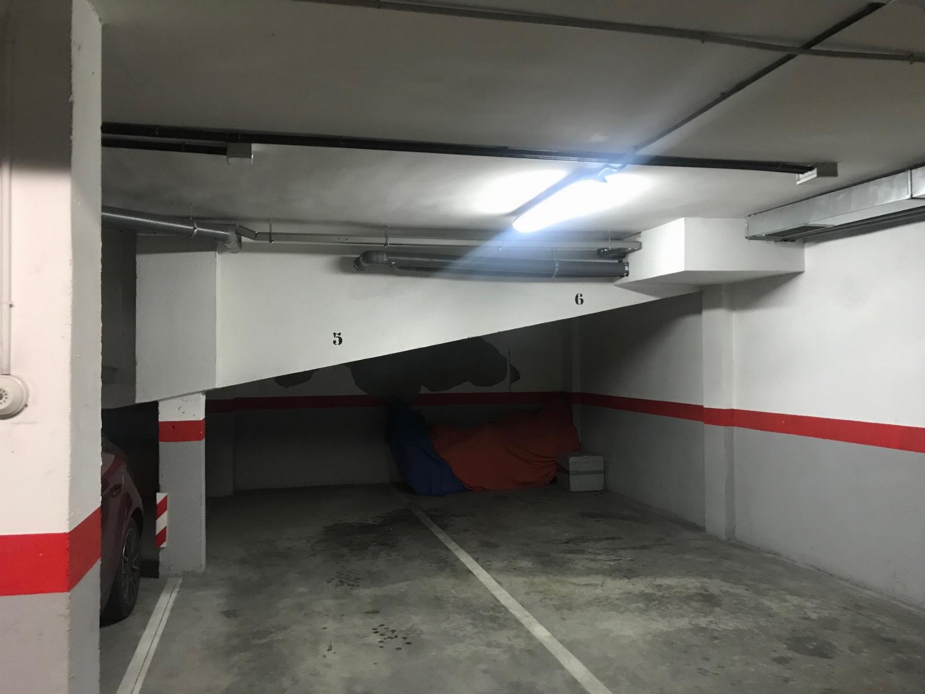 Venta de garaje en Camarma de Esteruelas