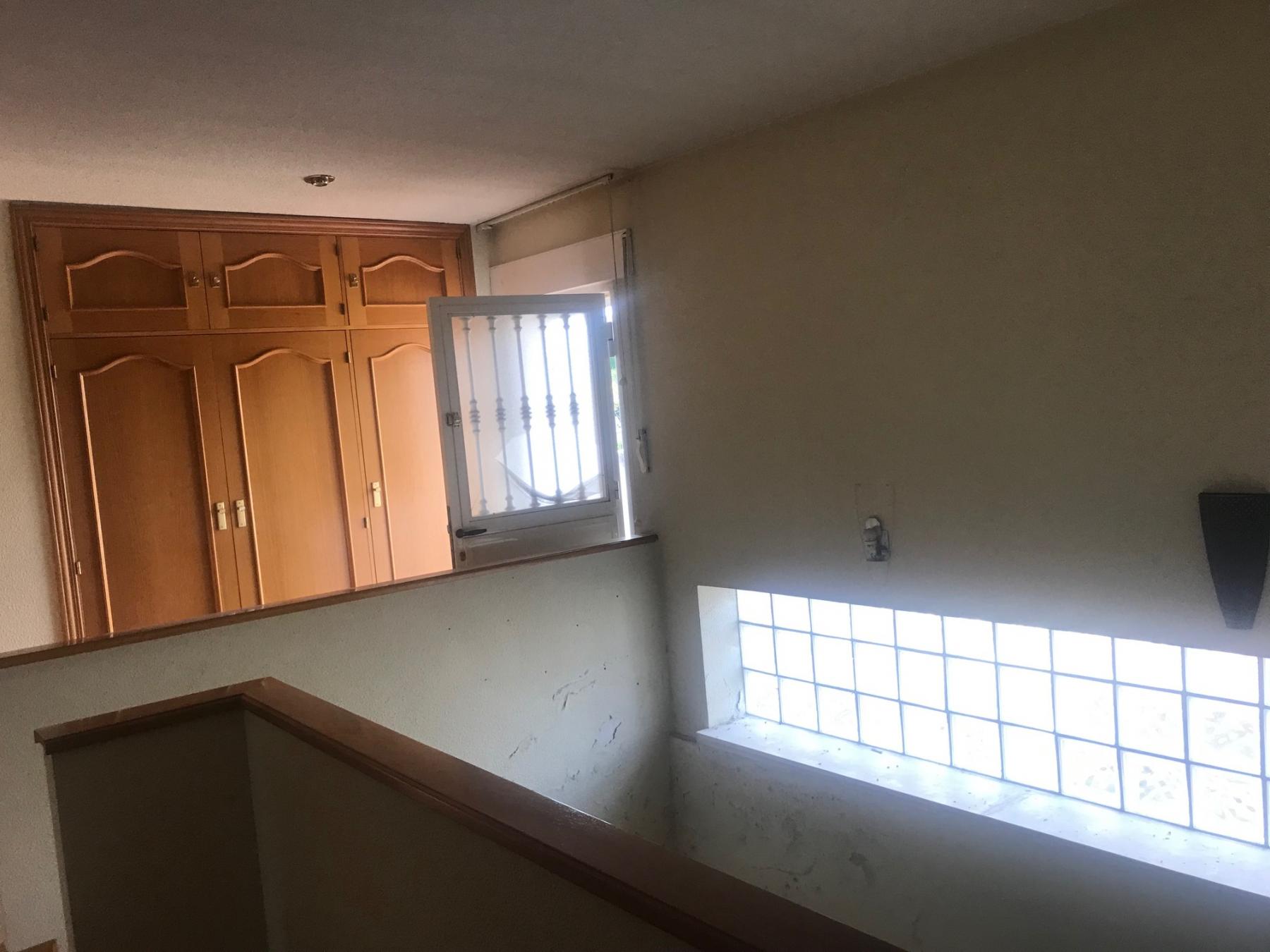 Venta de villa en Villalbilla