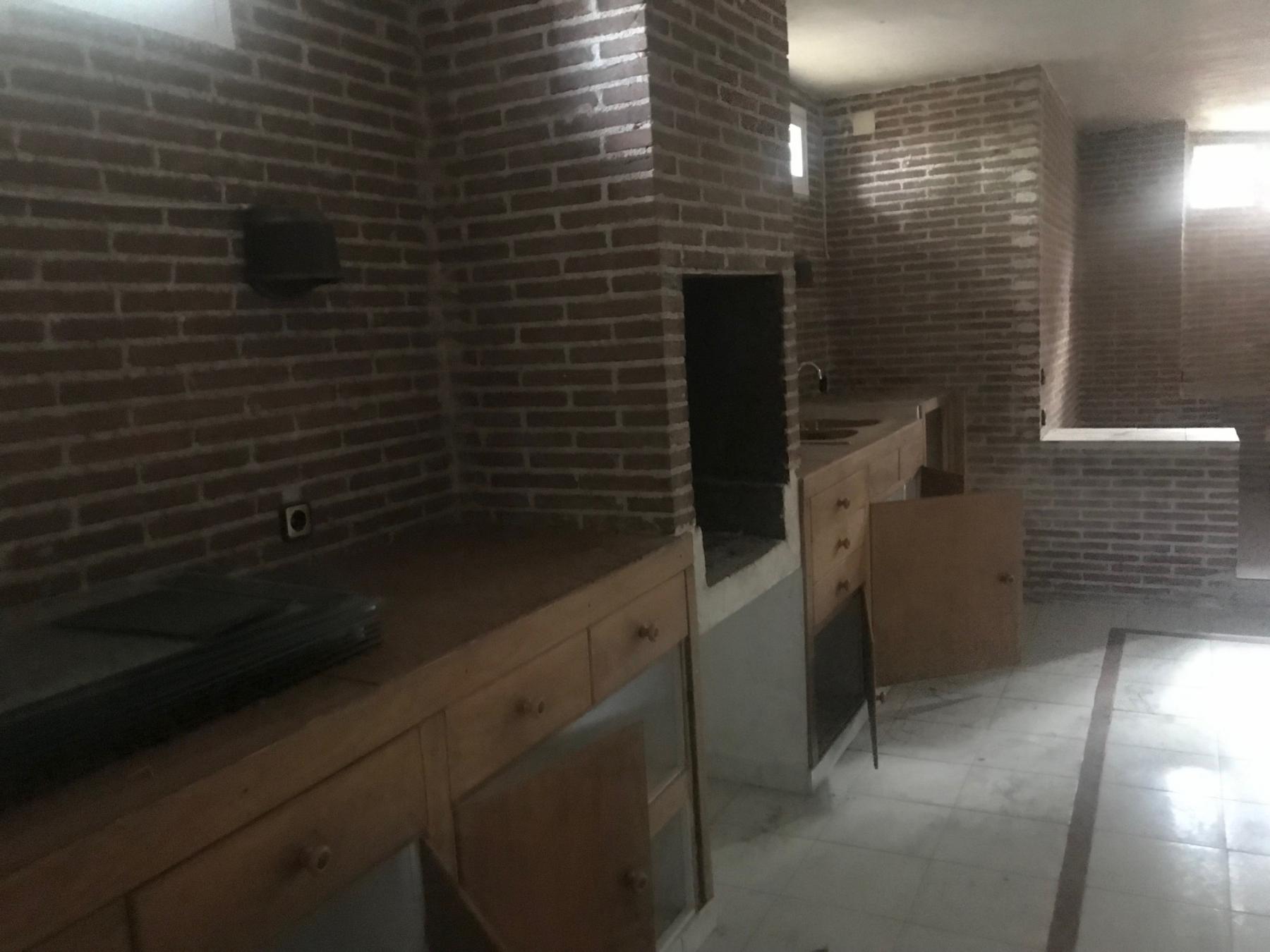 Venta de villa en Villalbilla