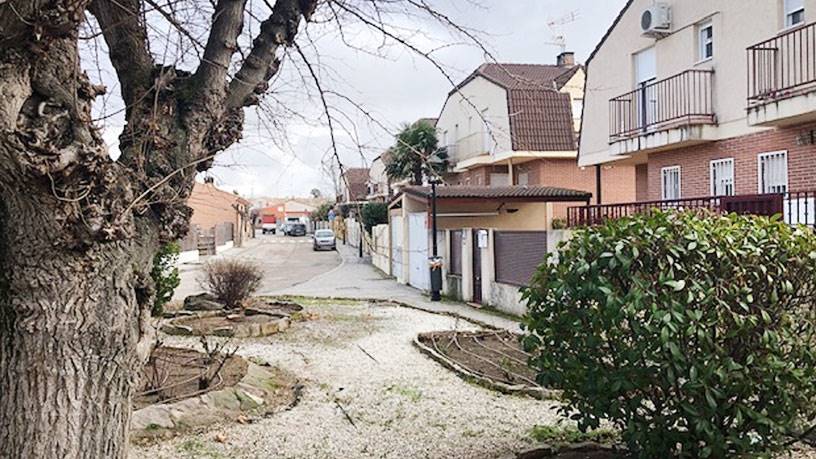 Venta de villa en Villanueva de Perales