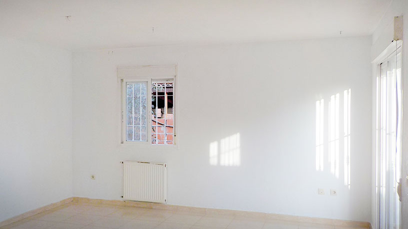 Venta de villa en Villanueva de Perales