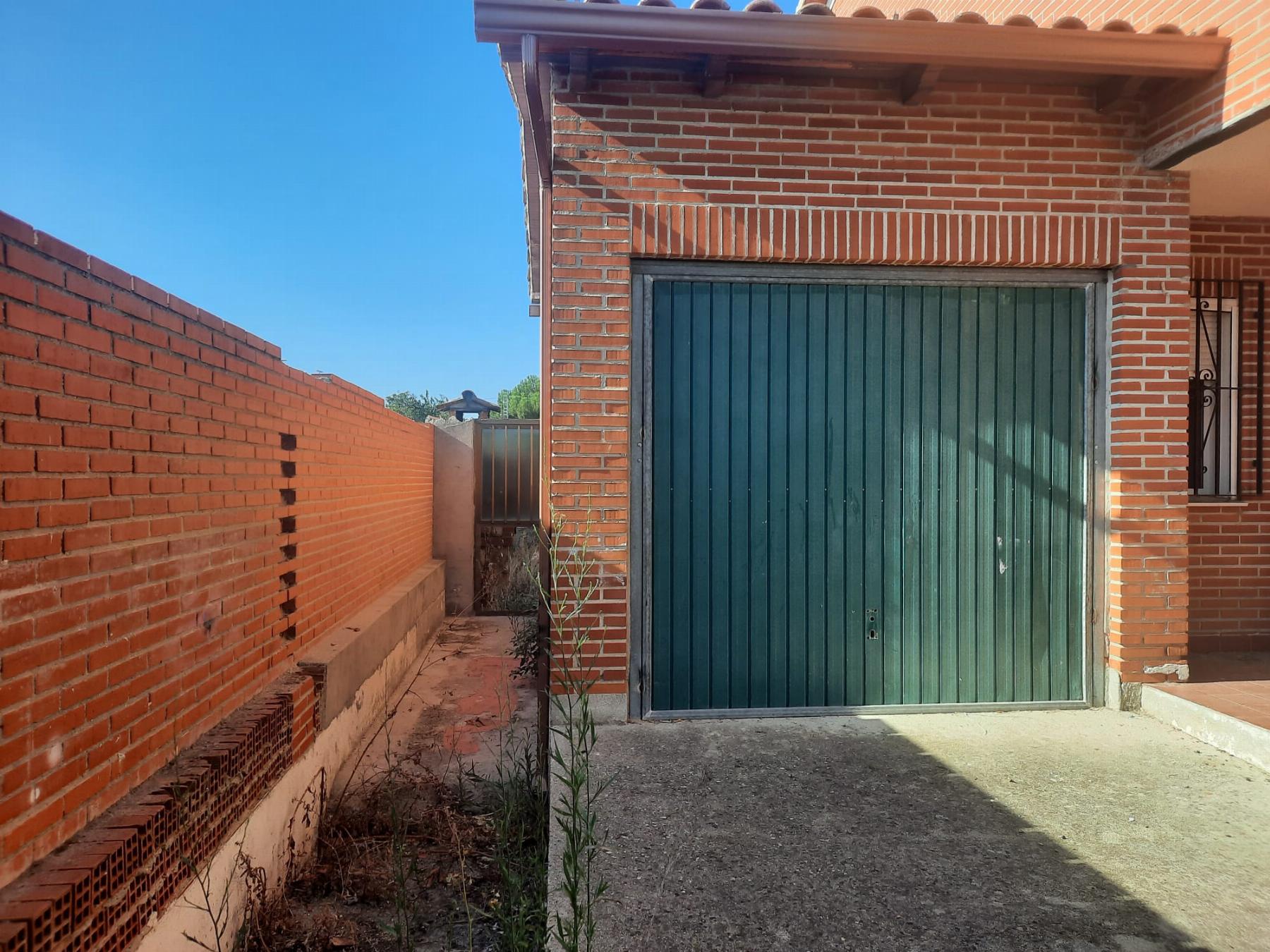 Venta de chalet en Alcabón