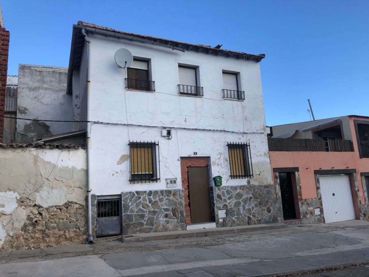 Venta de casa en Añover de Tajo