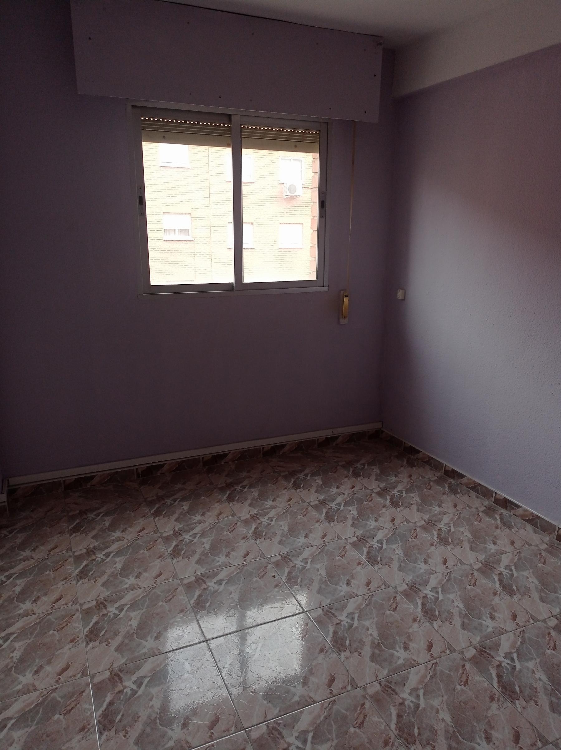 Venta de piso en Alcalá de Henares