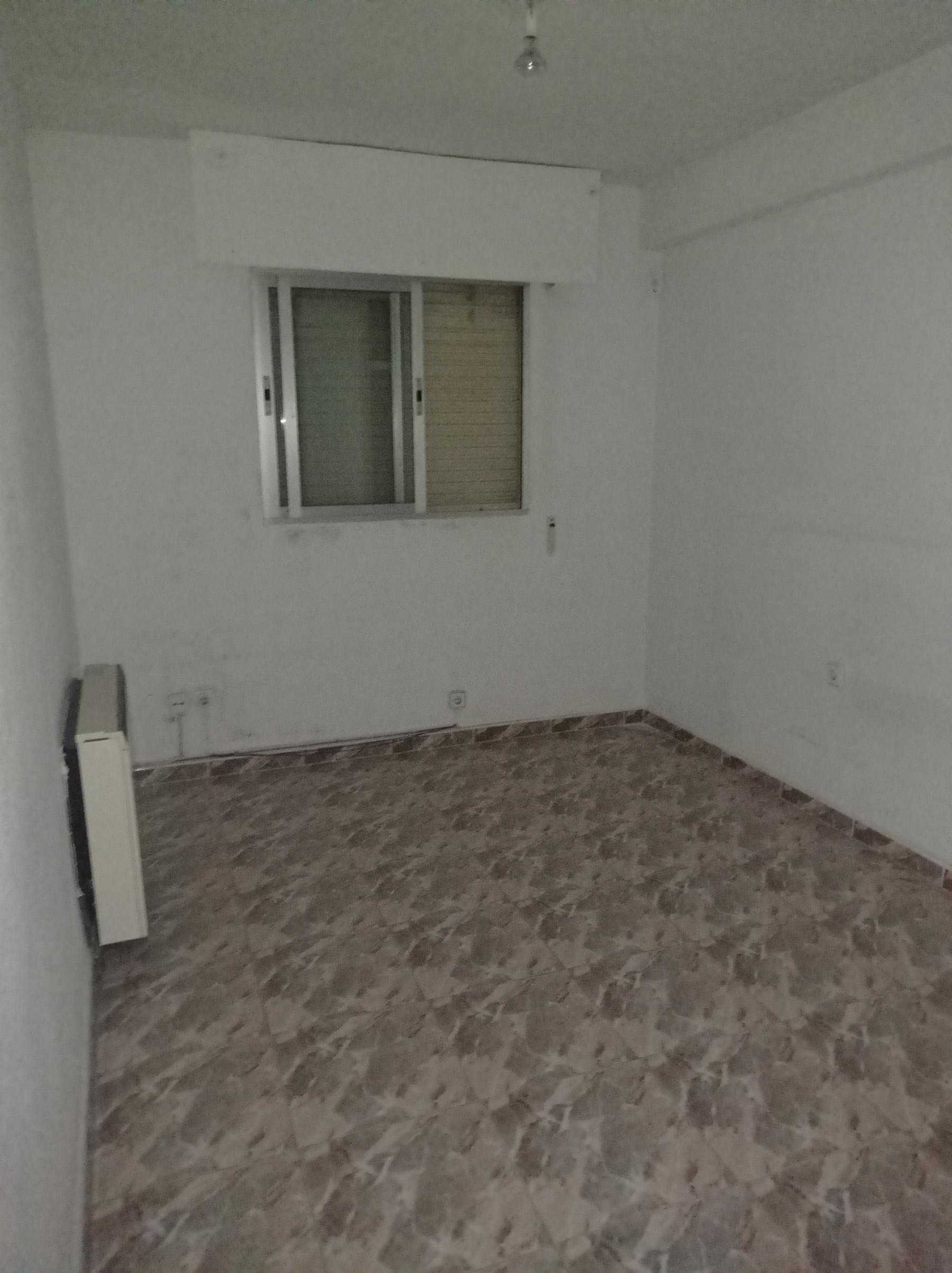 Venta de piso en Alcalá de Henares