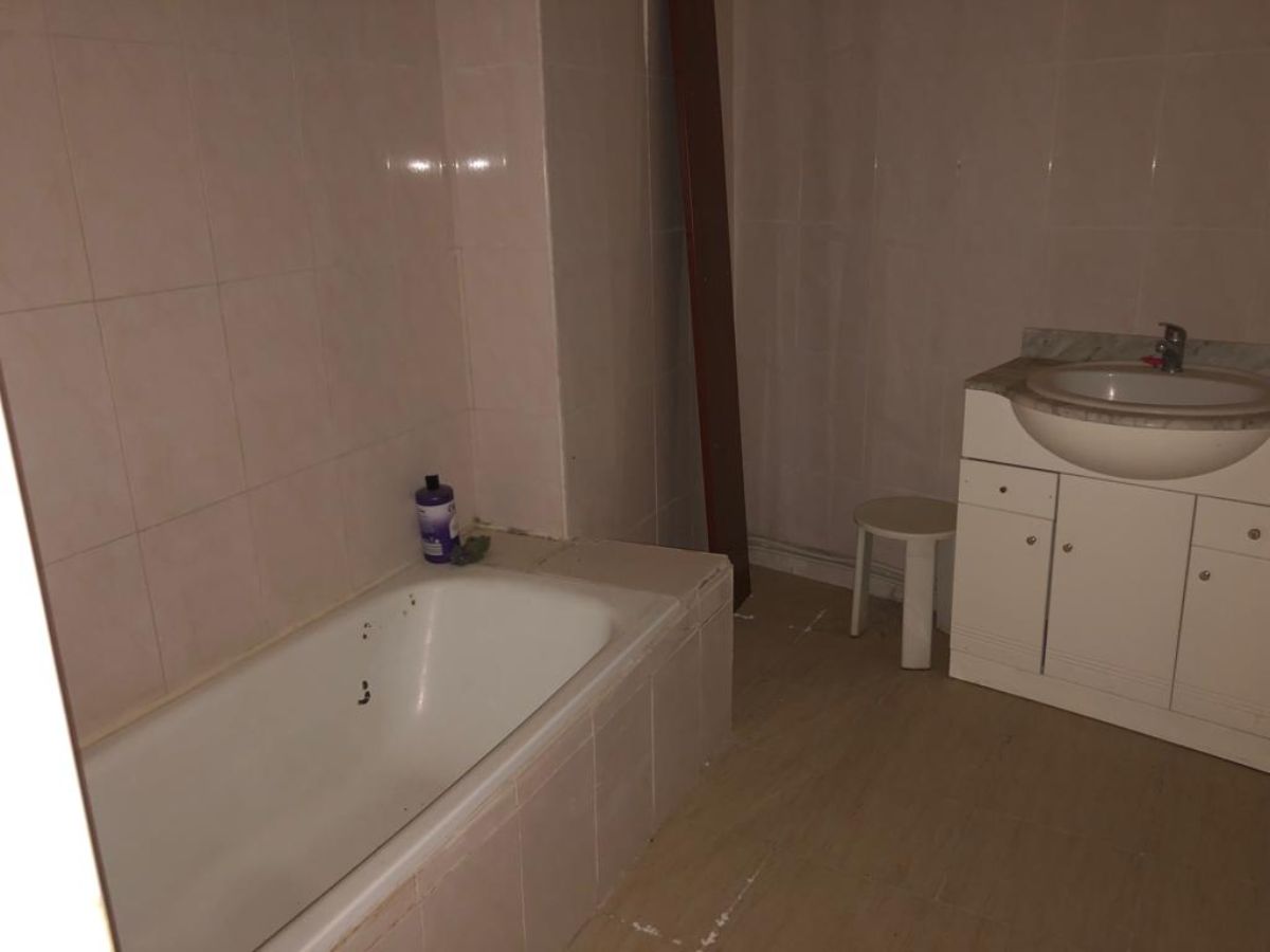 Venta de piso en Mora