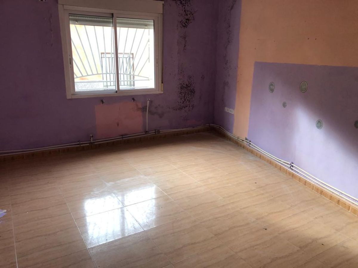 Venta de piso en Mora