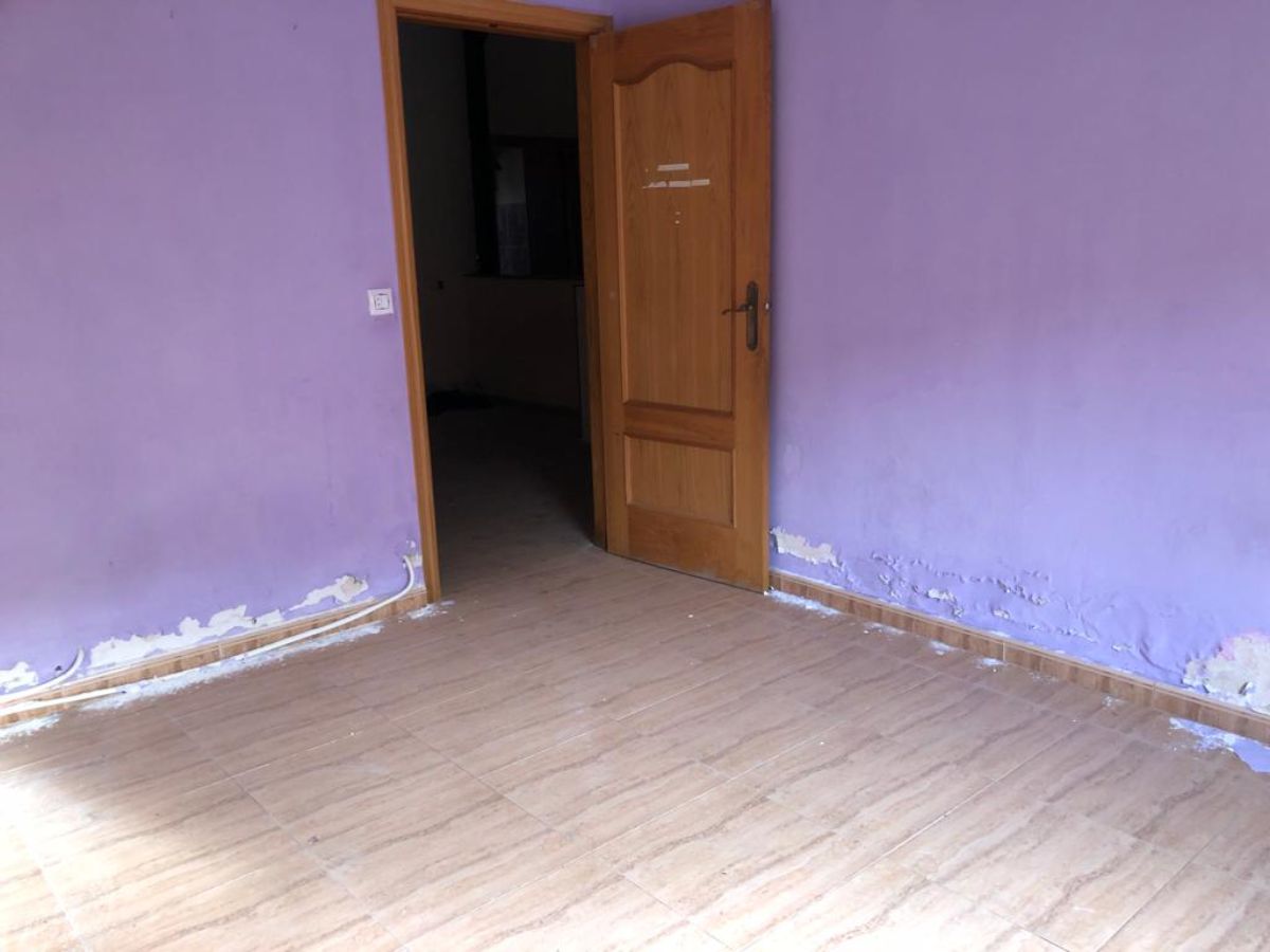 Venta de piso en Mora