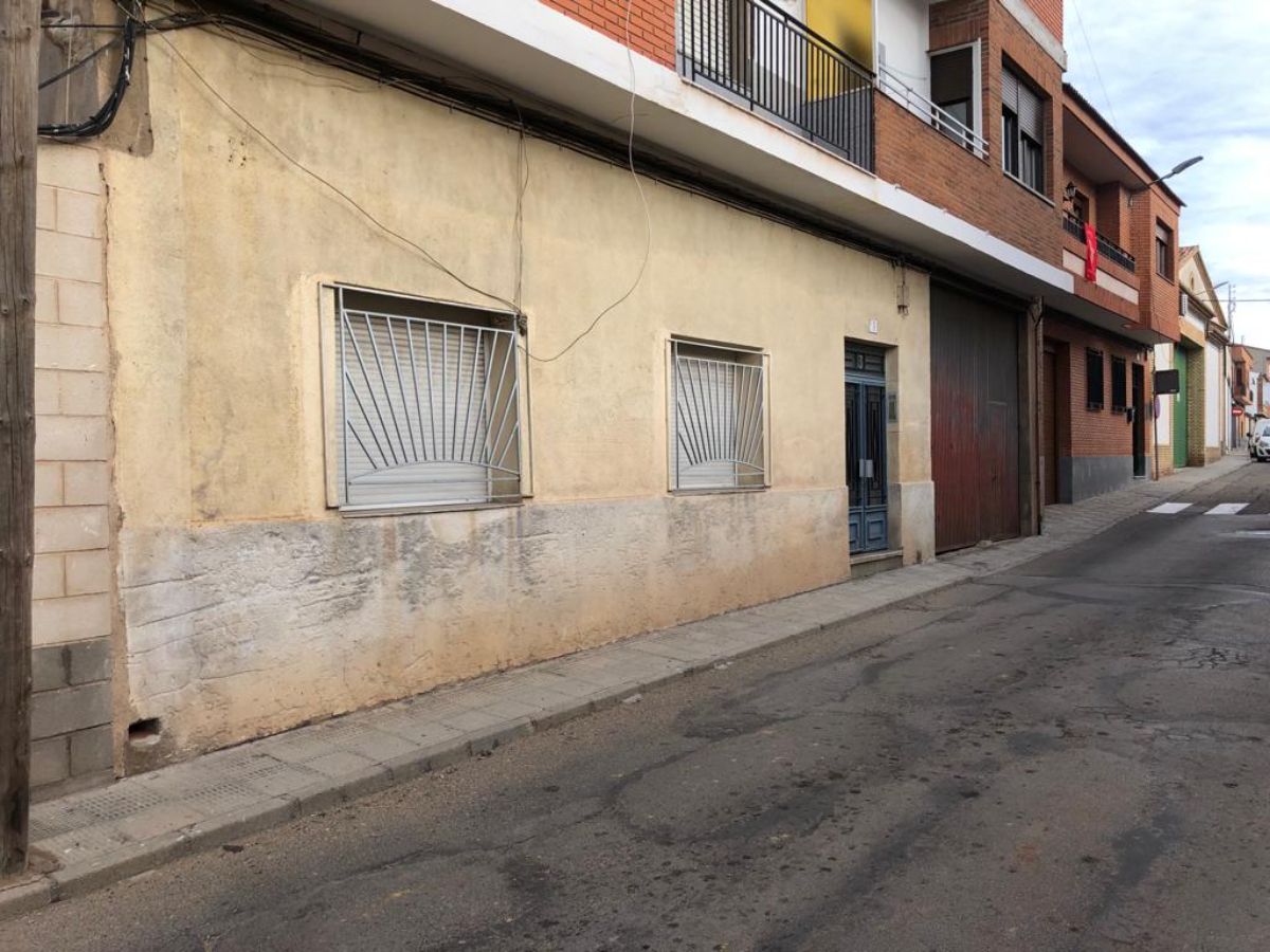 Venta de piso en Mora