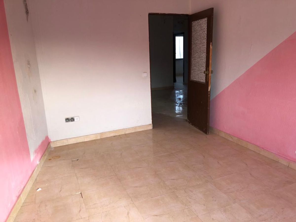 Venta de piso en Mora