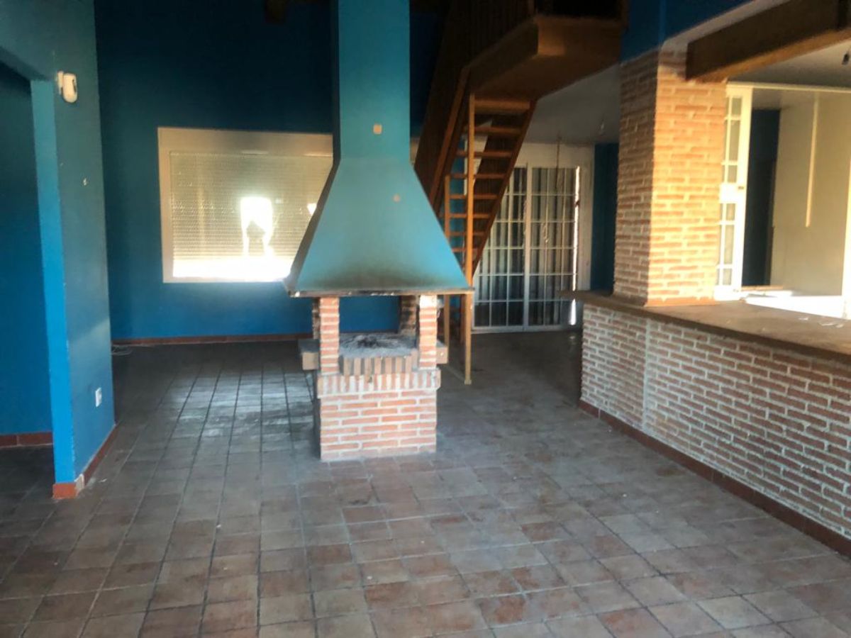 Venta de chalet en Colmenar de Oreja