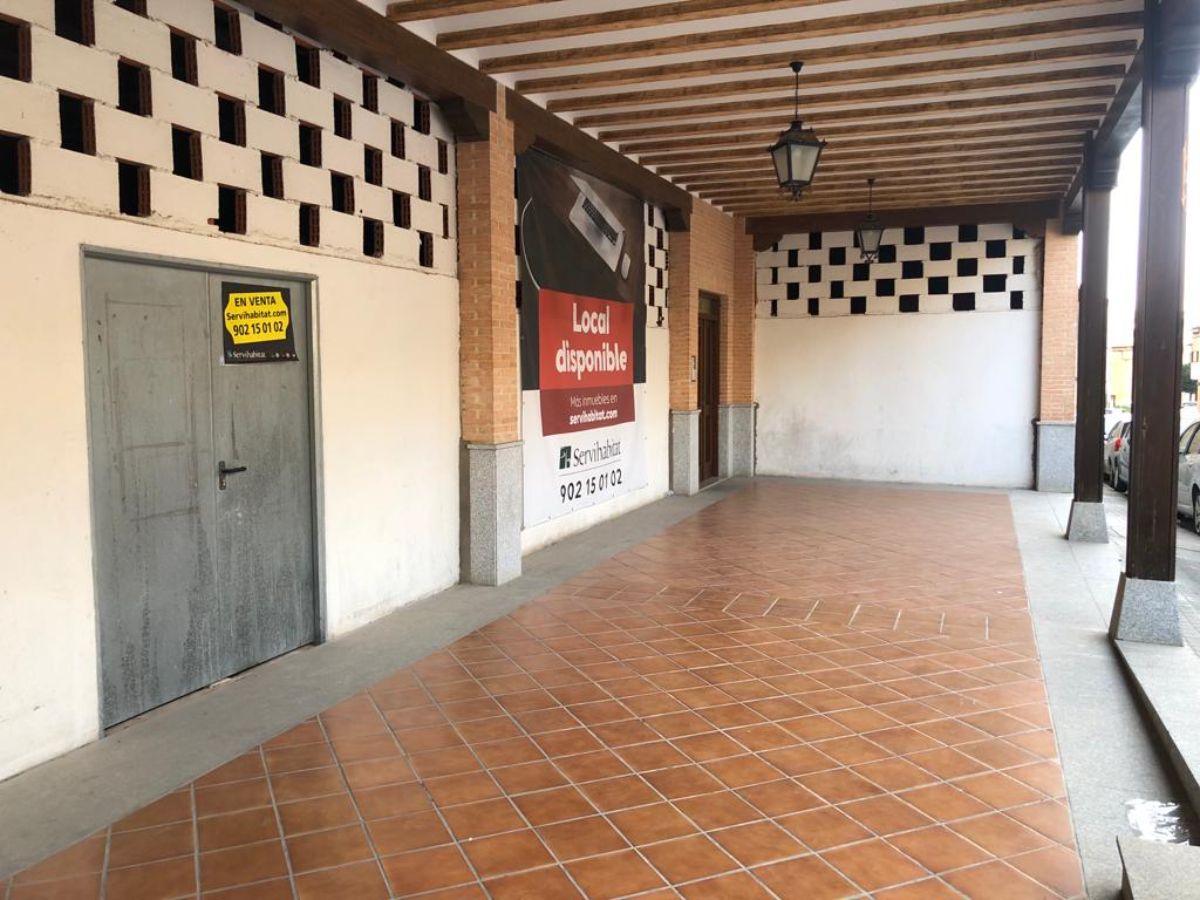 Venta de local comercial en Consuegra
