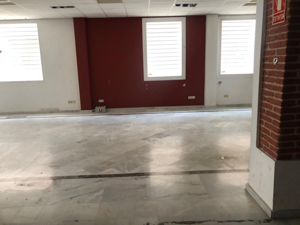 Venta de local comercial en Ciempozuelos