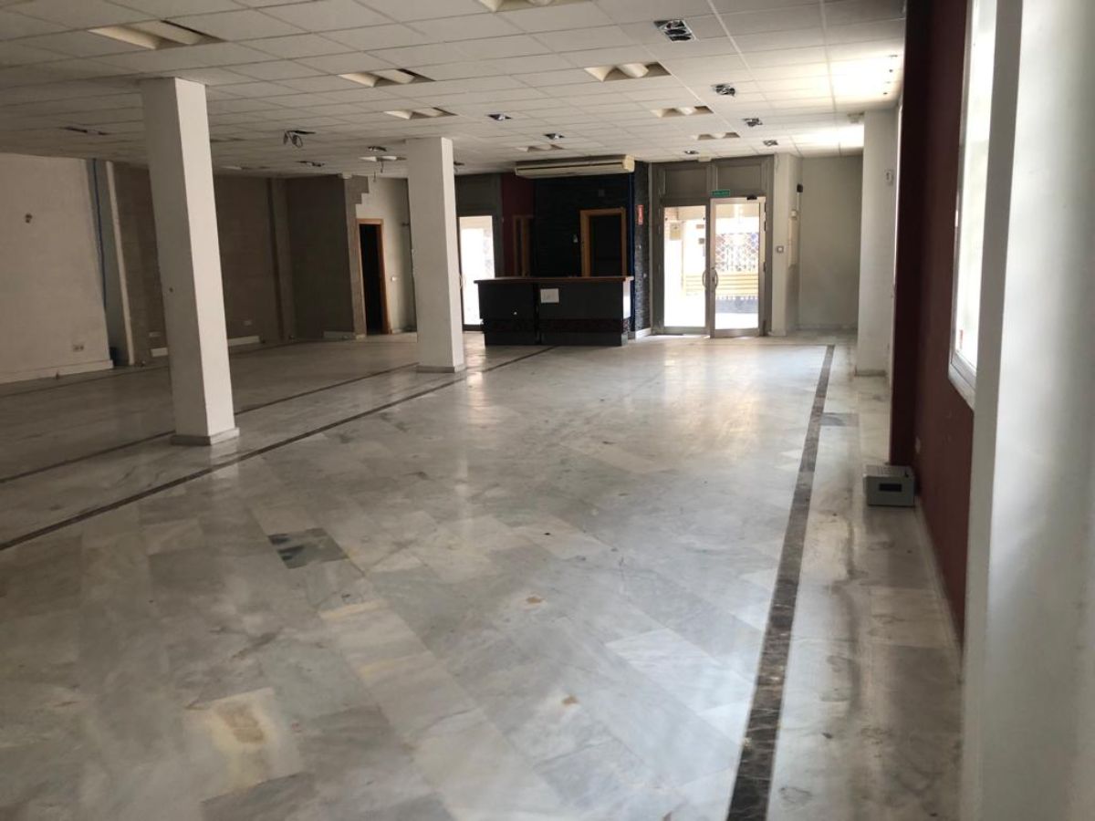 Venta de local comercial en Ciempozuelos