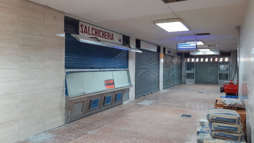 Venta de local comercial en Parla