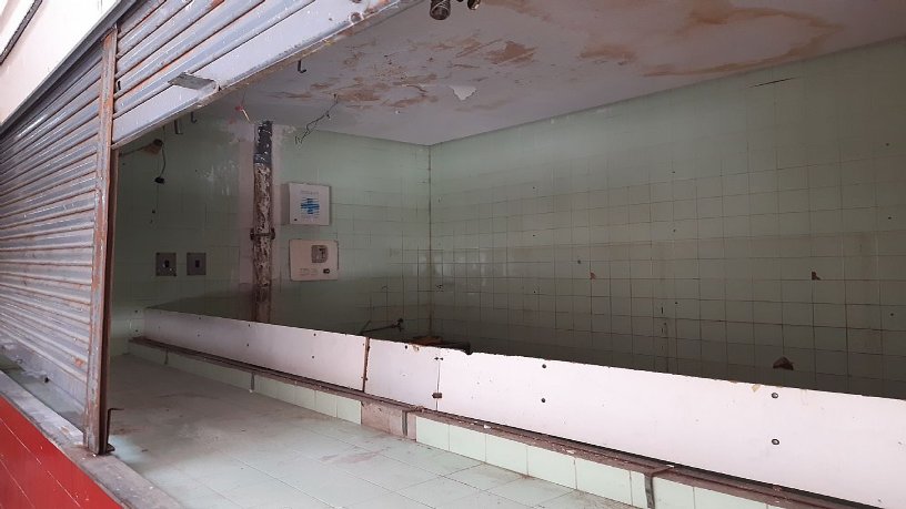 Venta de local comercial en Parla