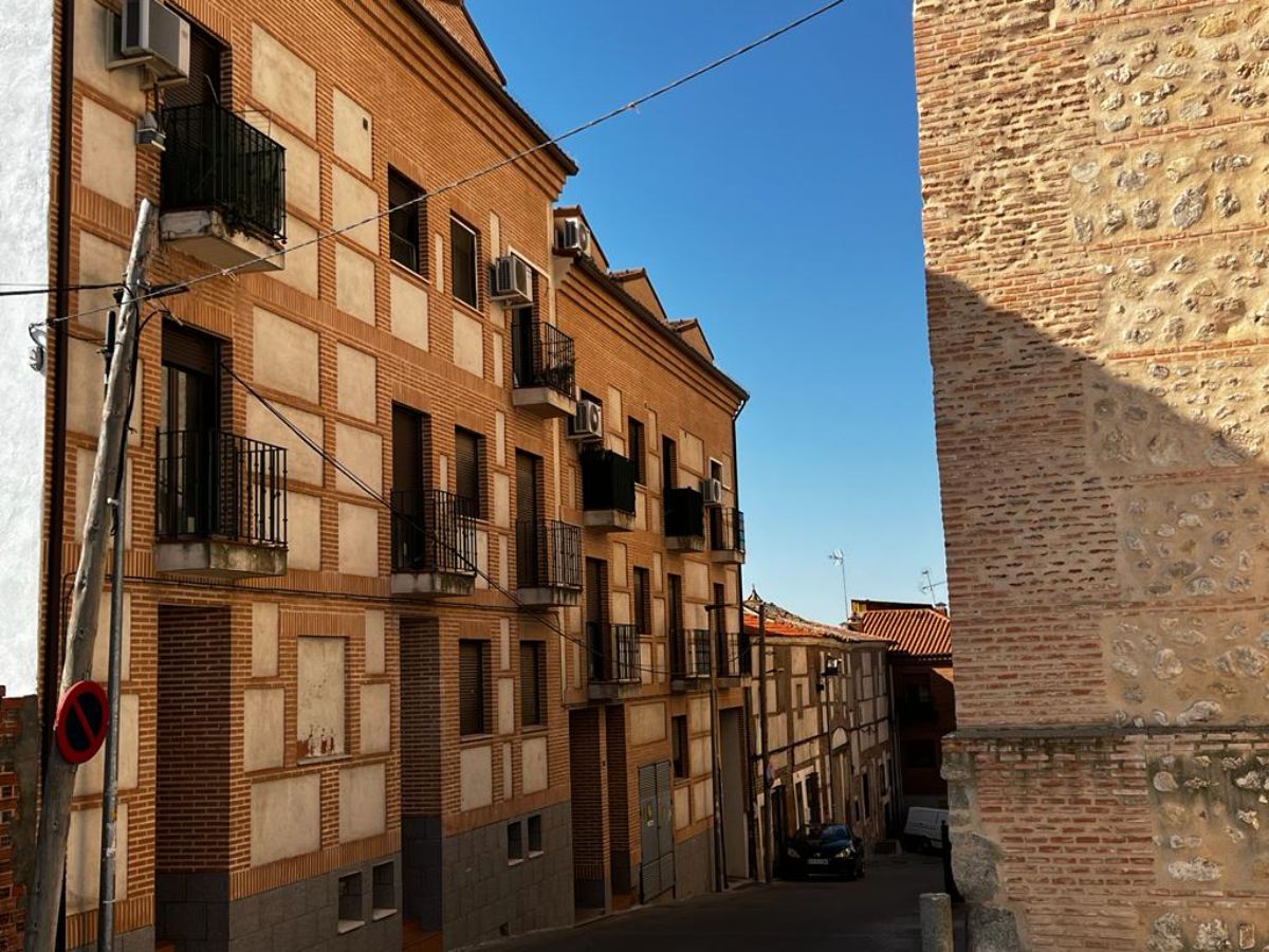 Venta de local comercial en Casarrubios del Monte