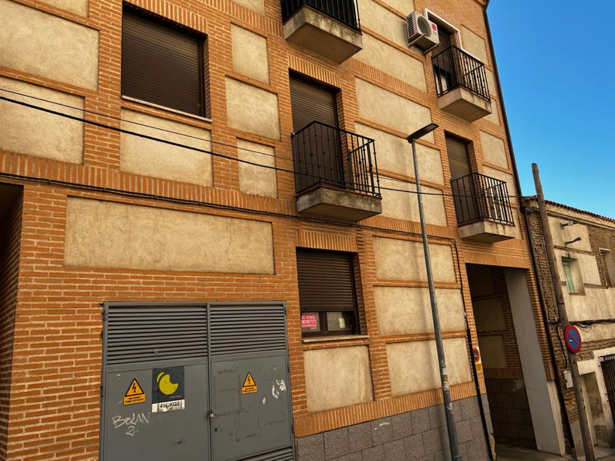 Venta de local comercial en Casarrubios del Monte