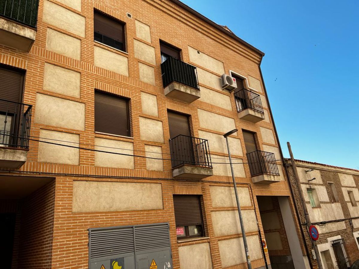 Venta de local comercial en Casarrubios del Monte