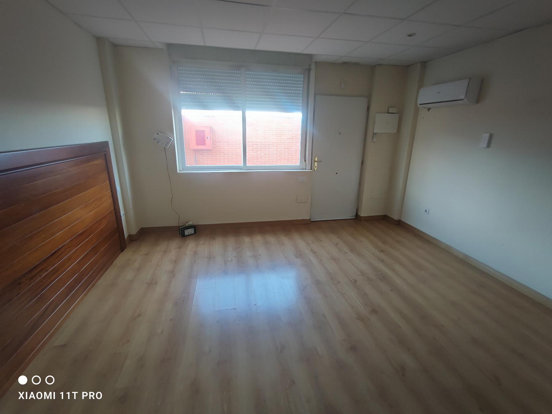 Venta de nave industrial en Madrid