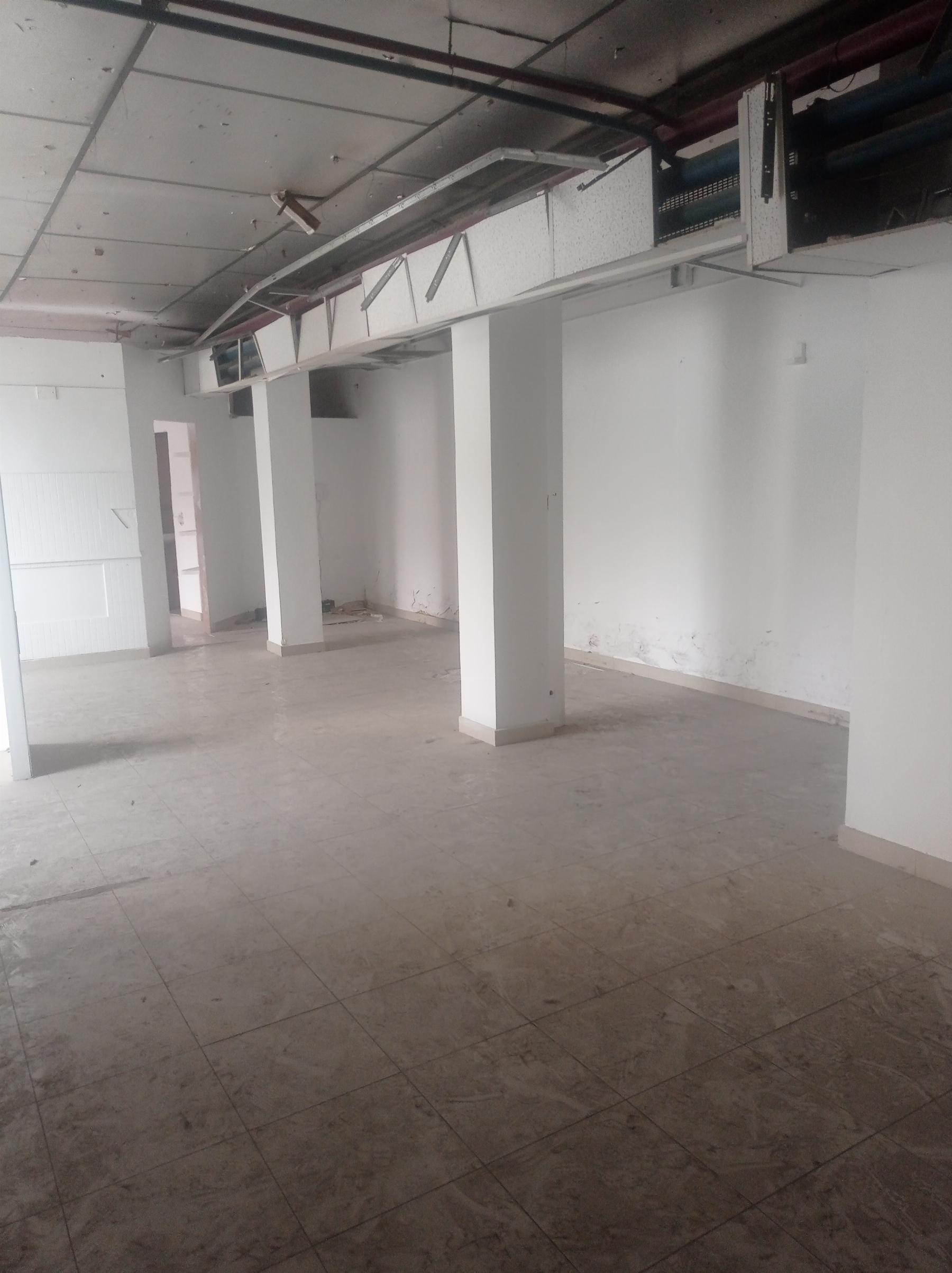 Venta de local comercial en Madrid