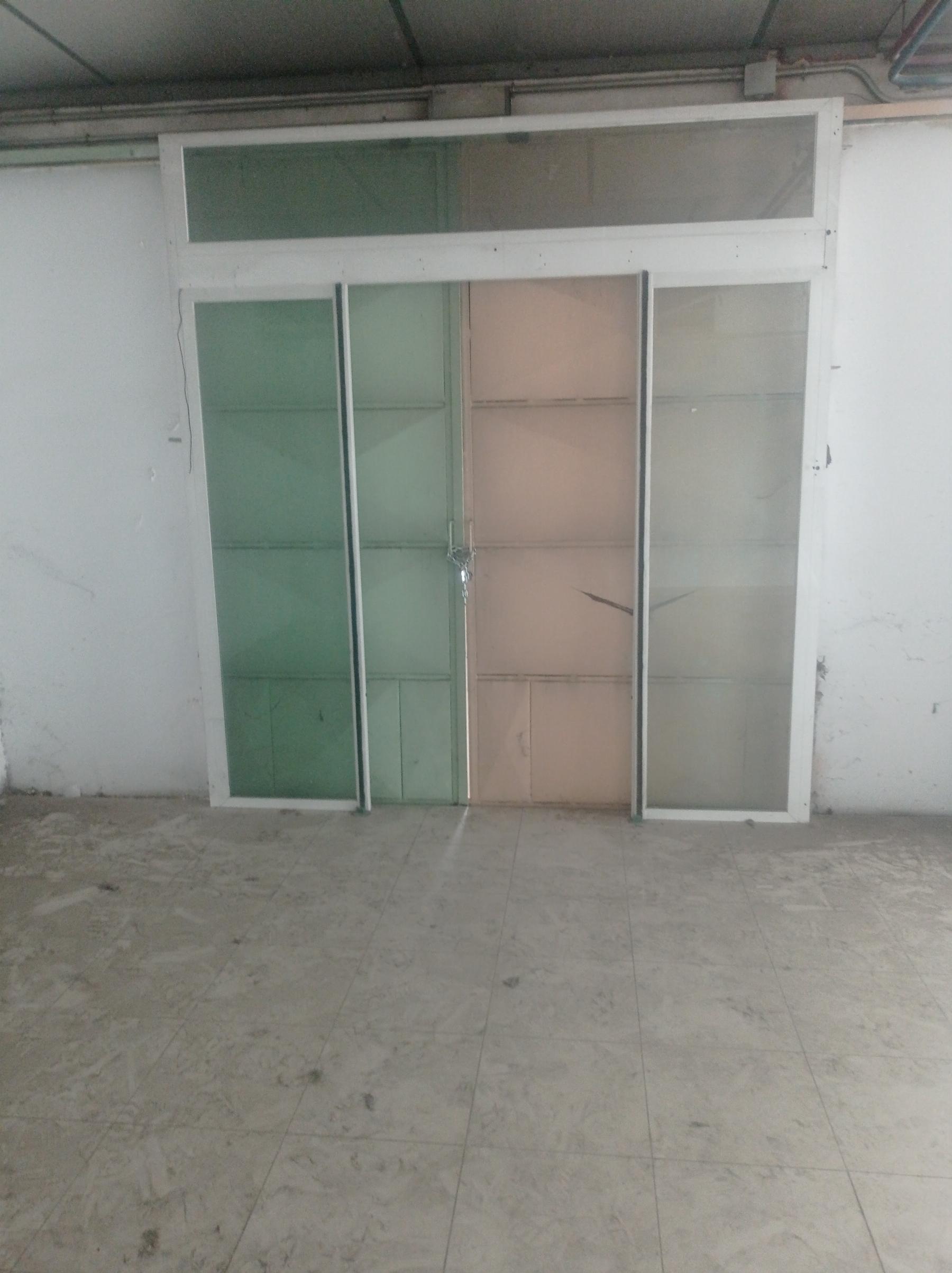 Venta de local comercial en Madrid