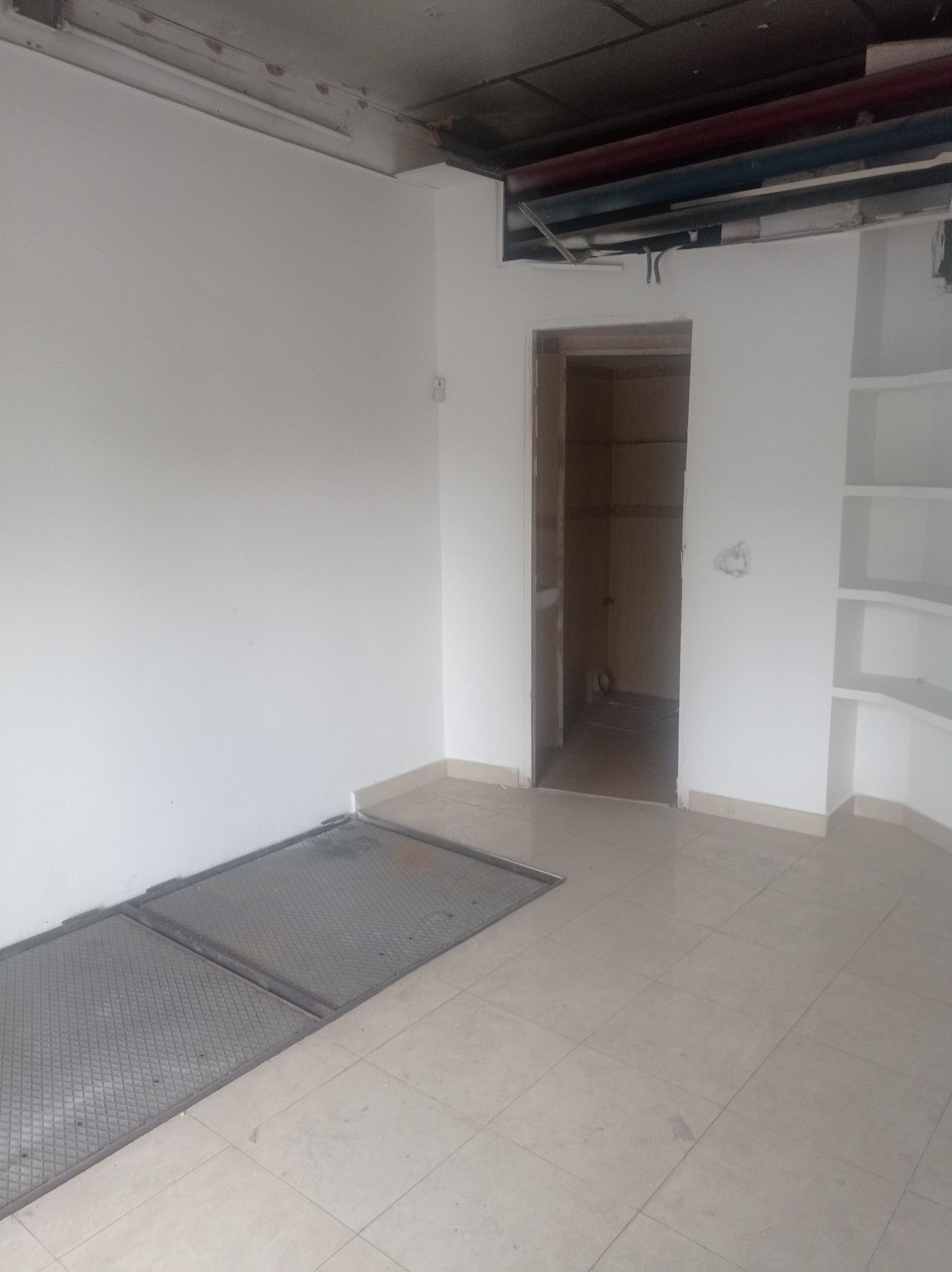 Venta de local comercial en Madrid