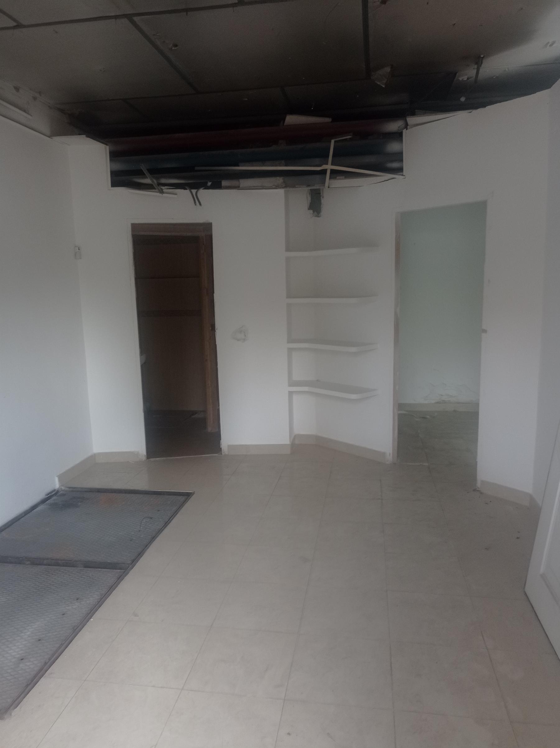 Venta de local comercial en Madrid