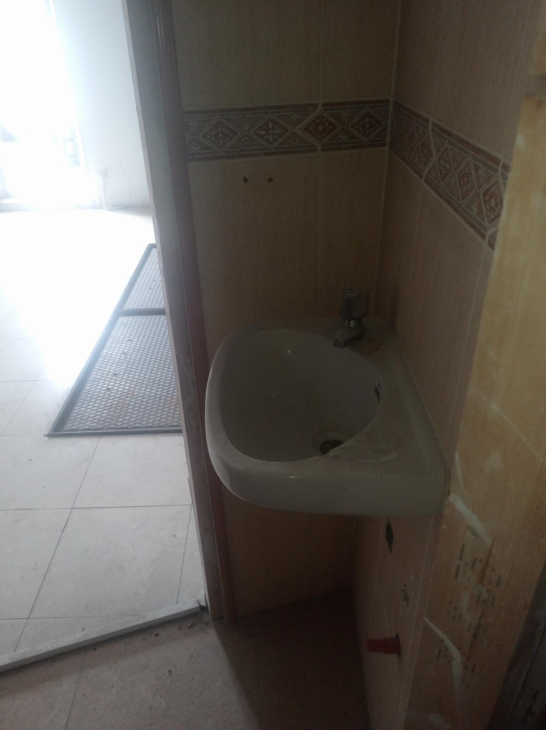 Venta de local comercial en Madrid