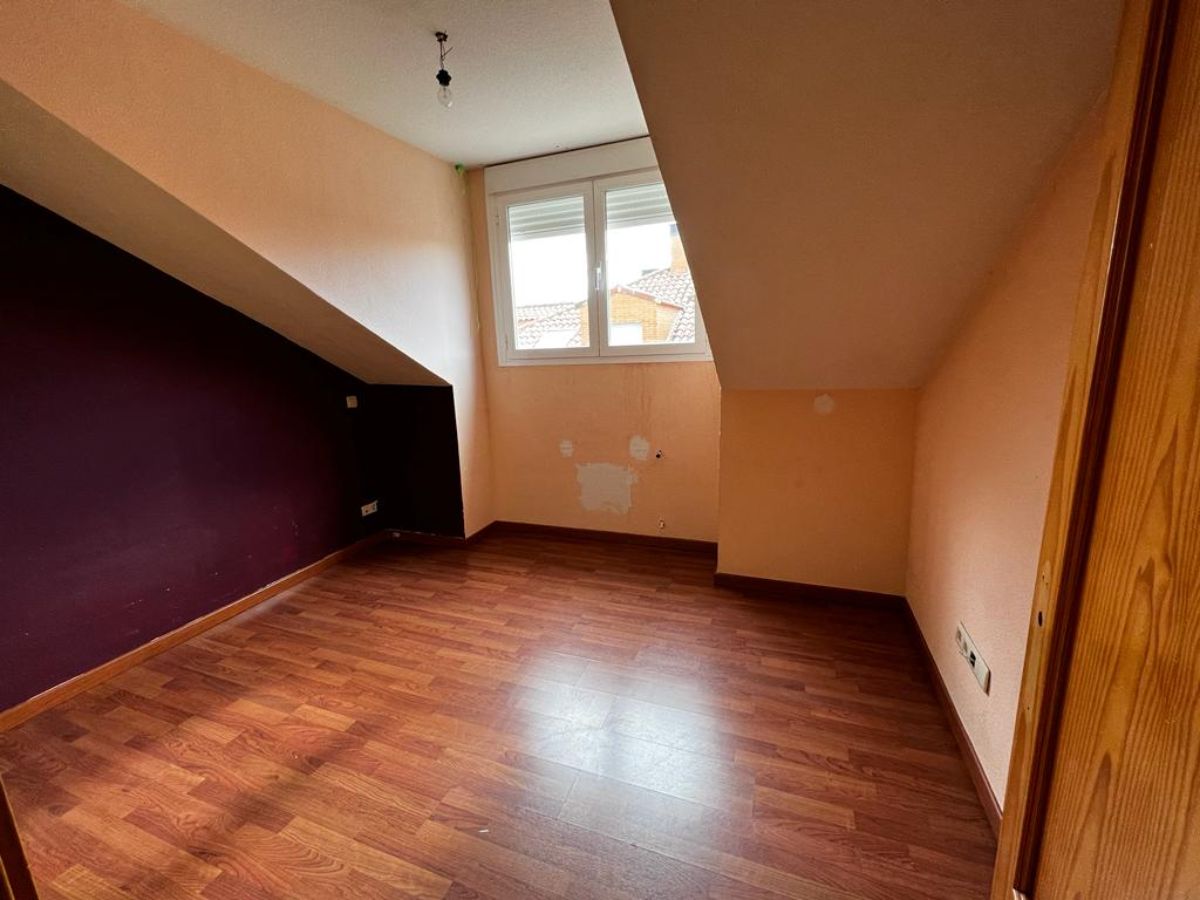 Venta de apartamento en Yeles