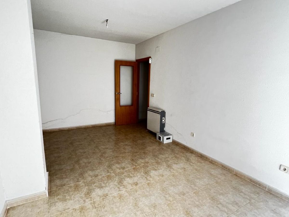 Venta de piso en Lominchar