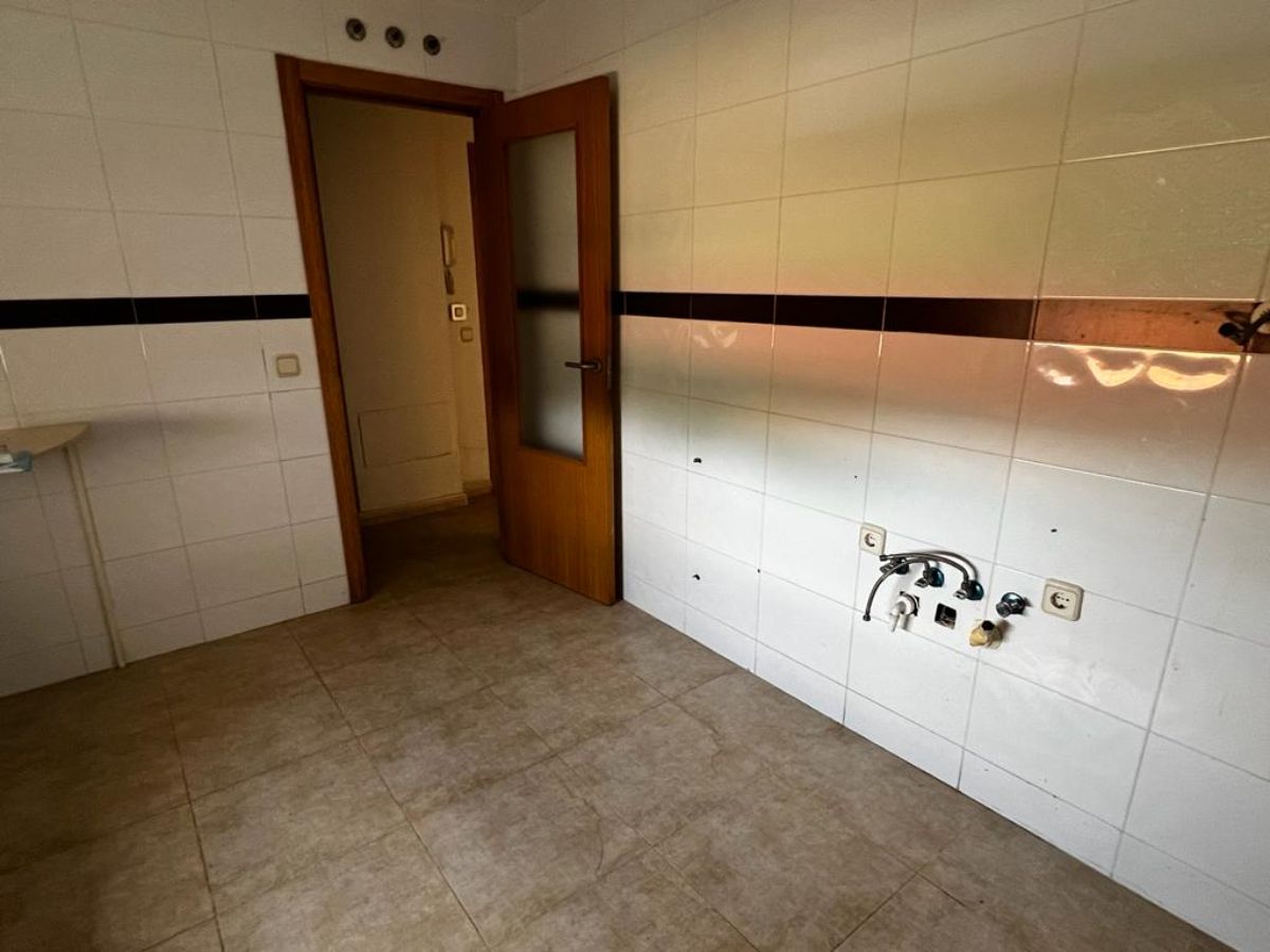Venta de piso en Lominchar