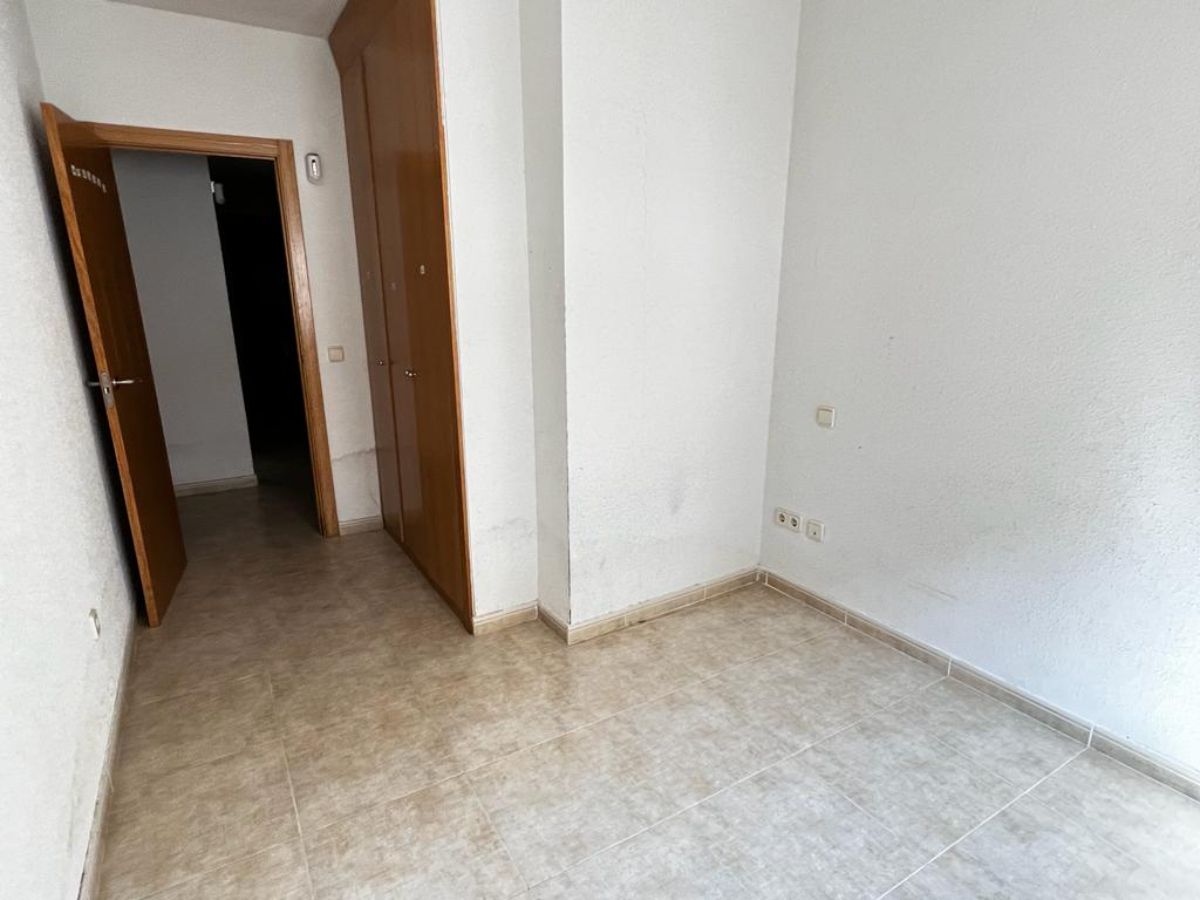Venta de piso en Lominchar
