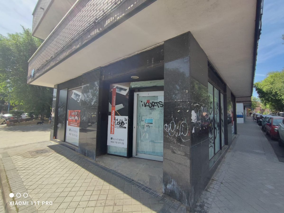 Venta de local comercial en Leganés